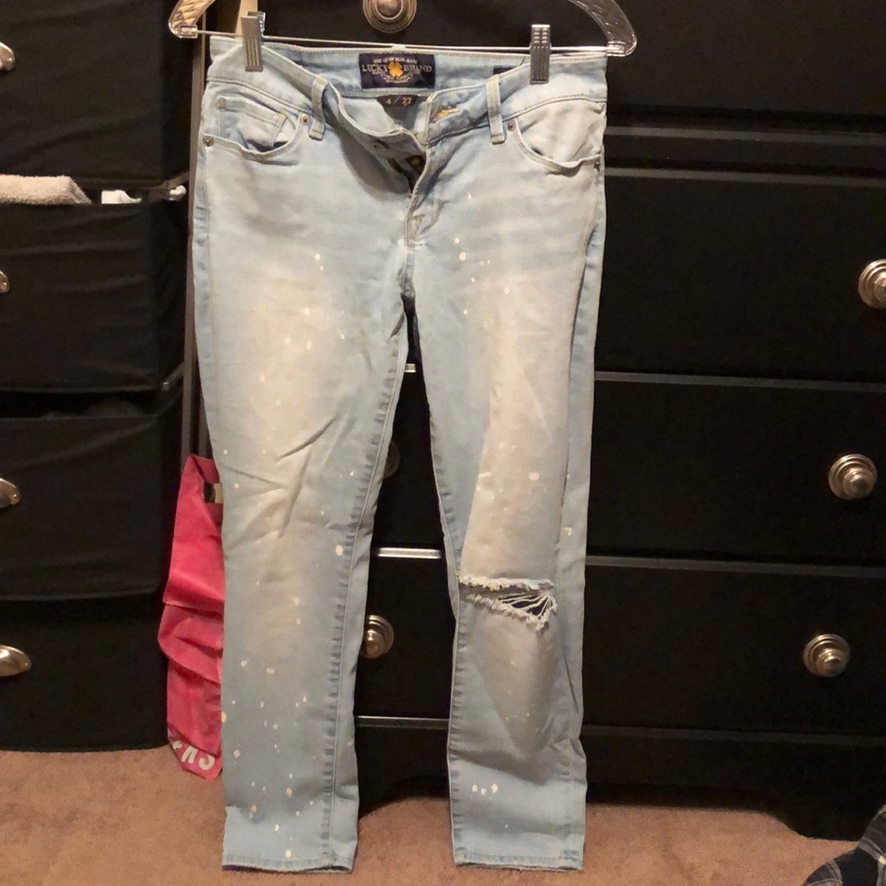 Lolita Capri